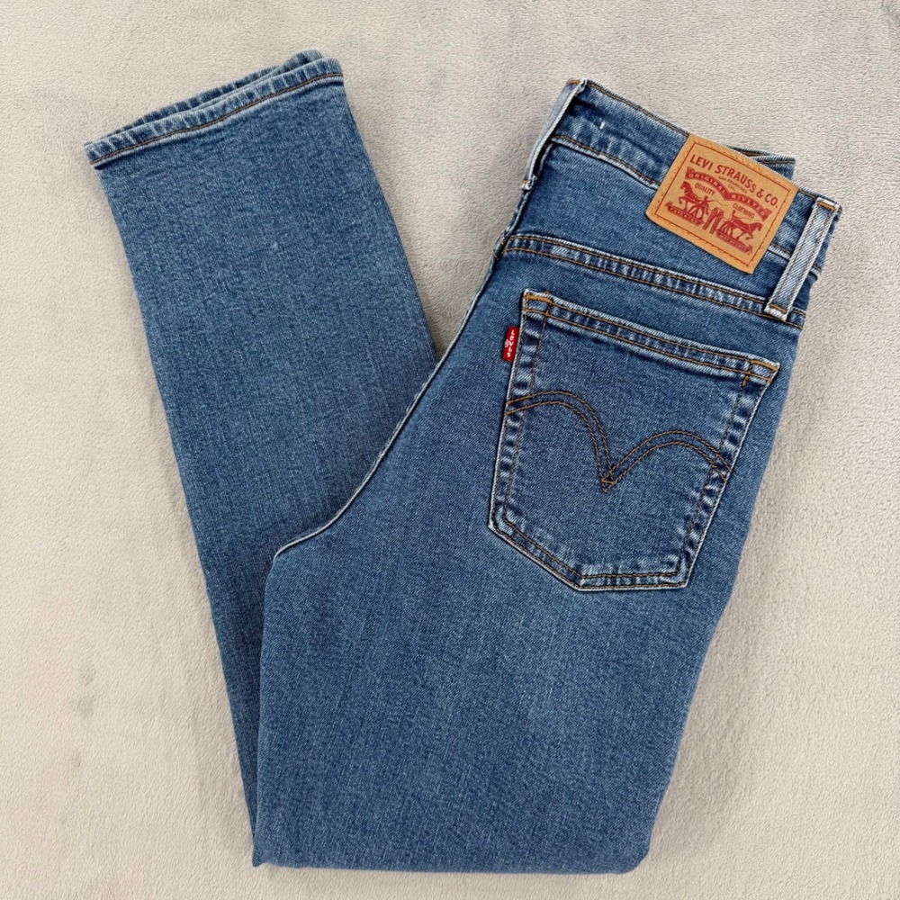 Levis Women Jeans Sz W 27 L 28 Wedgie Straight High Rise Blue Denim Button Fly
